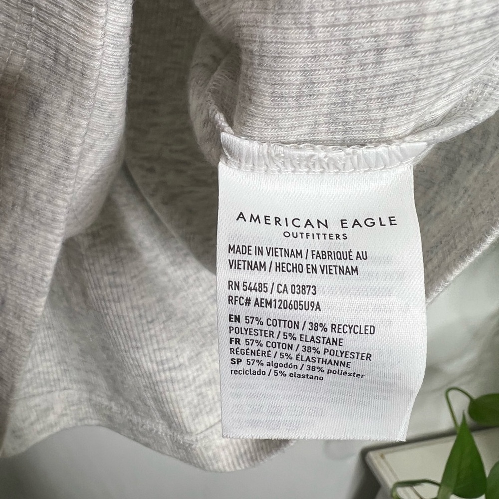 Lot Of Three American Eagle Tops Size XS - Picture 9 of 10